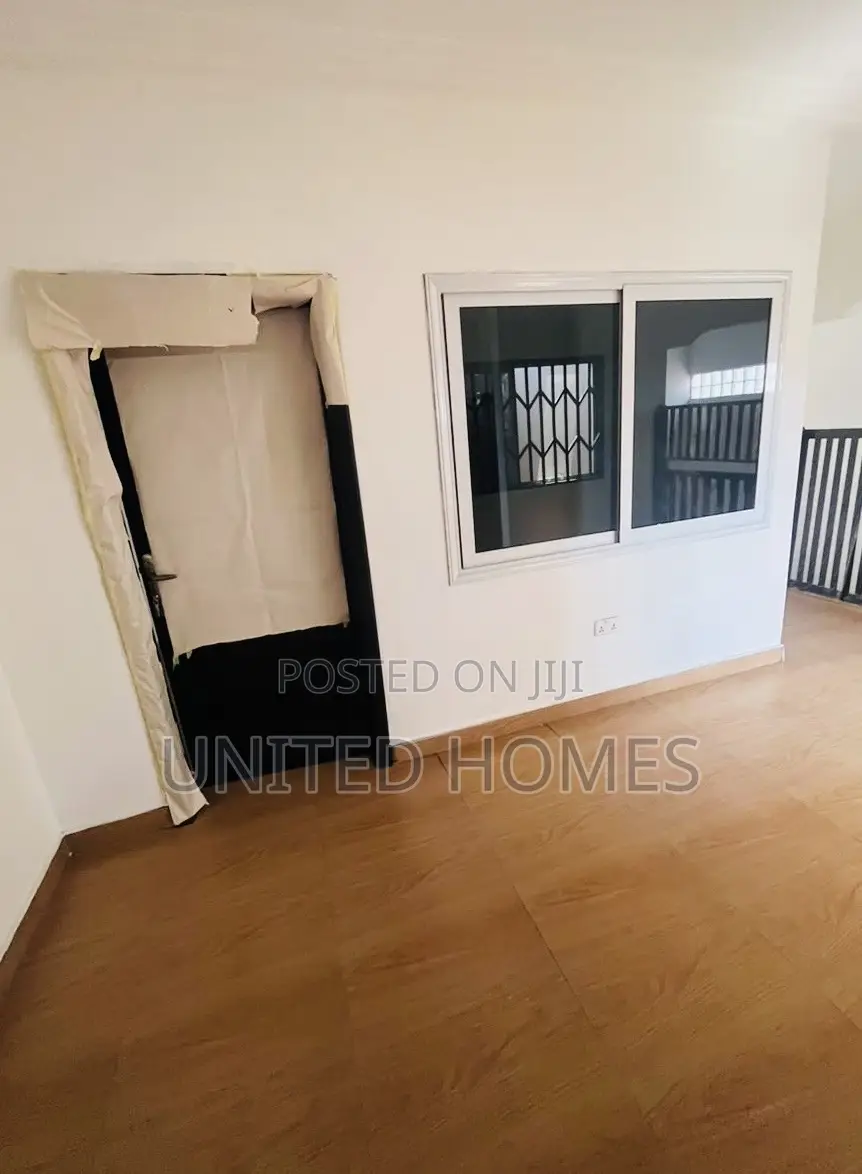 6bdrm House in Airport Residential Area for rent