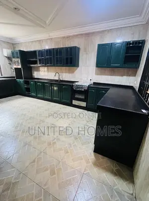 6bdrm House in Airport Residential Area for rent
