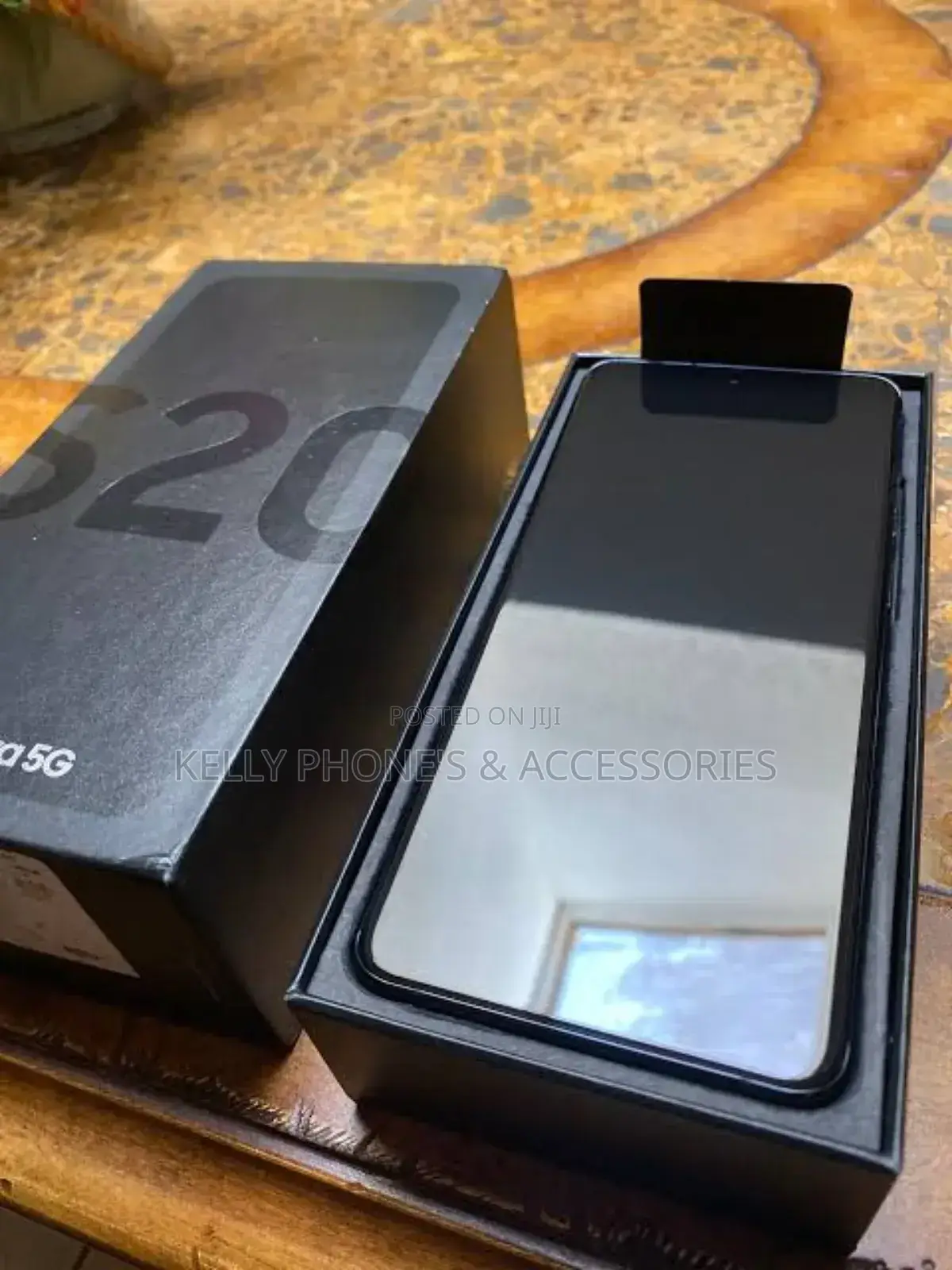 New Samsung Galaxy S20+ 5G 128 GB Black