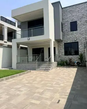 3bdrm Townhouse / Terrace in Tse Addo, Tseaddo for rent