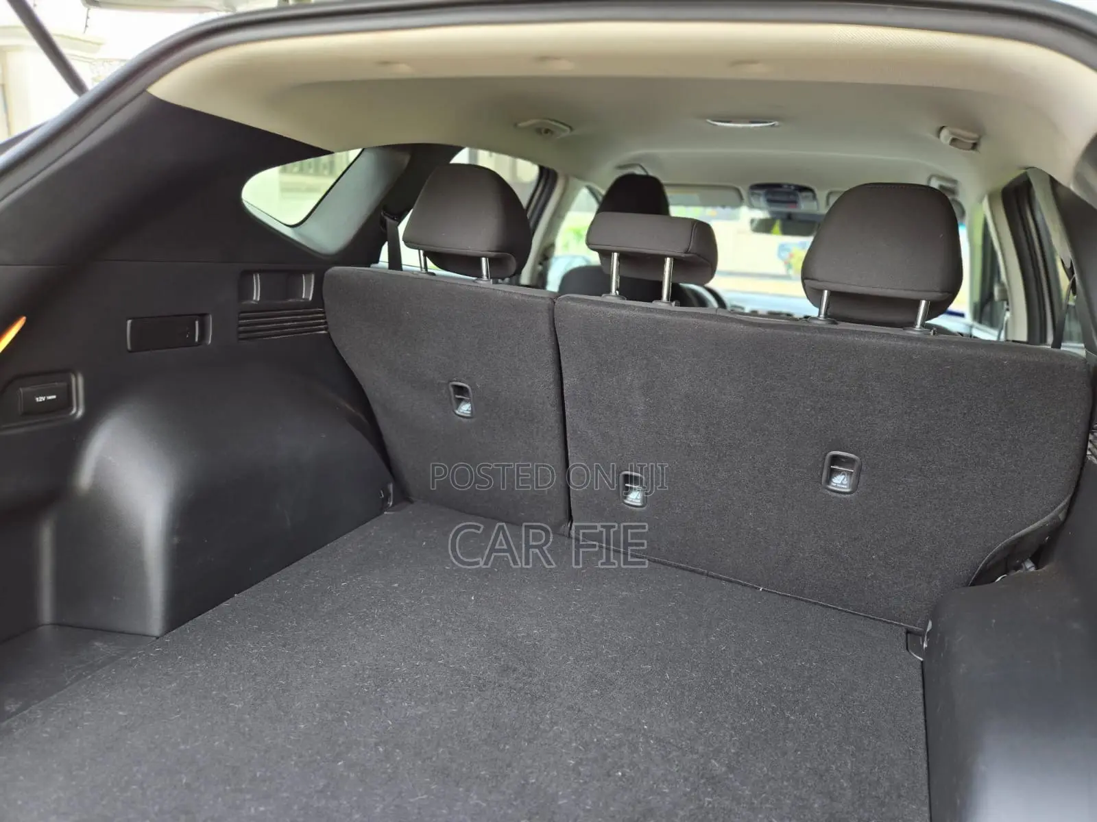 Hyundai Tucson SE 2023 Silver