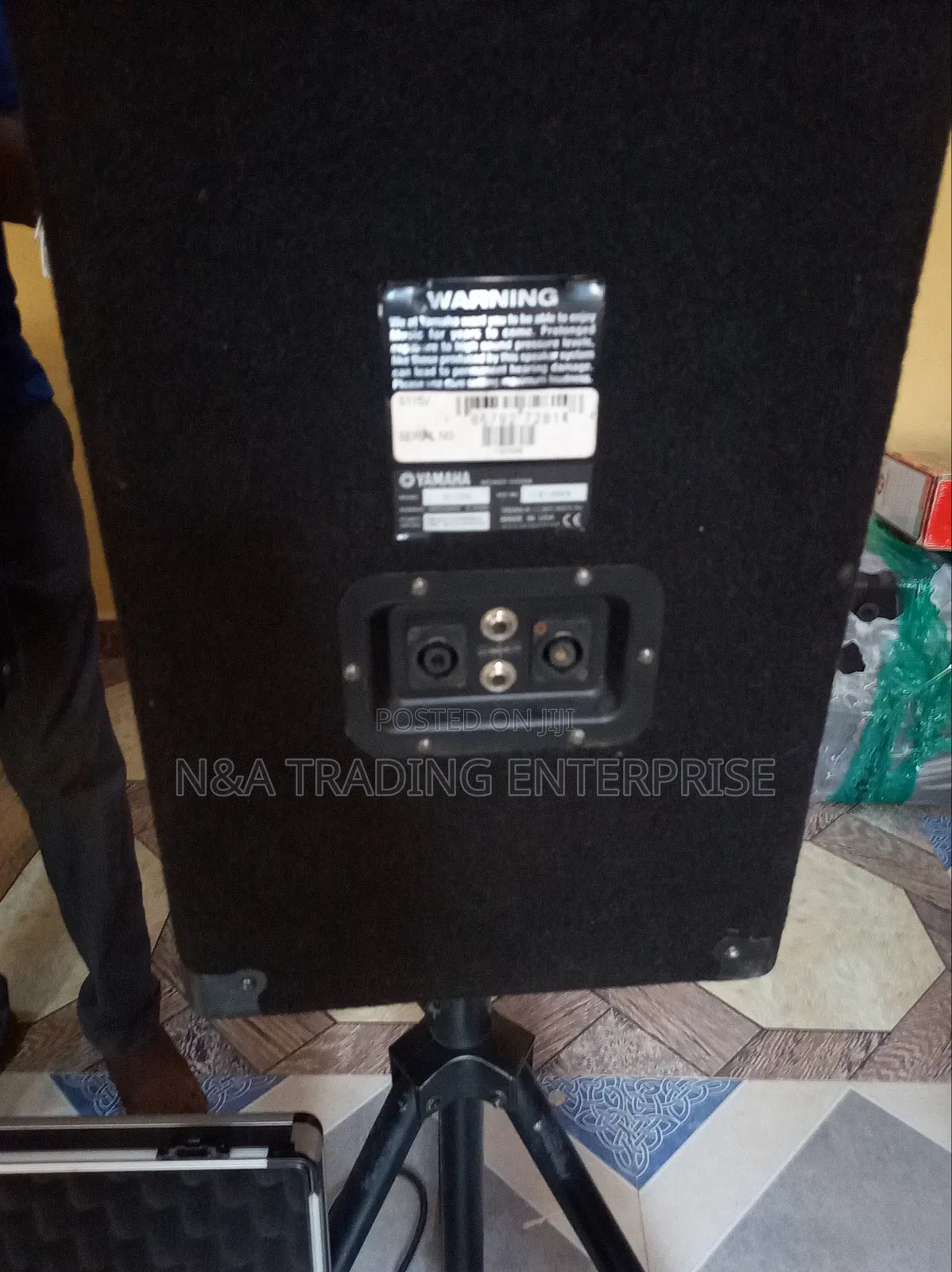 Yamaha S115v 15" Pa Speaker,Amp,Mixer and Stand