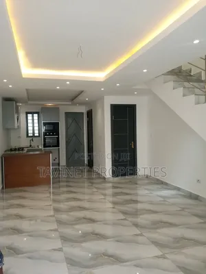 2bdrm Townhouse / Terrace in Ashaley Botwe for rent