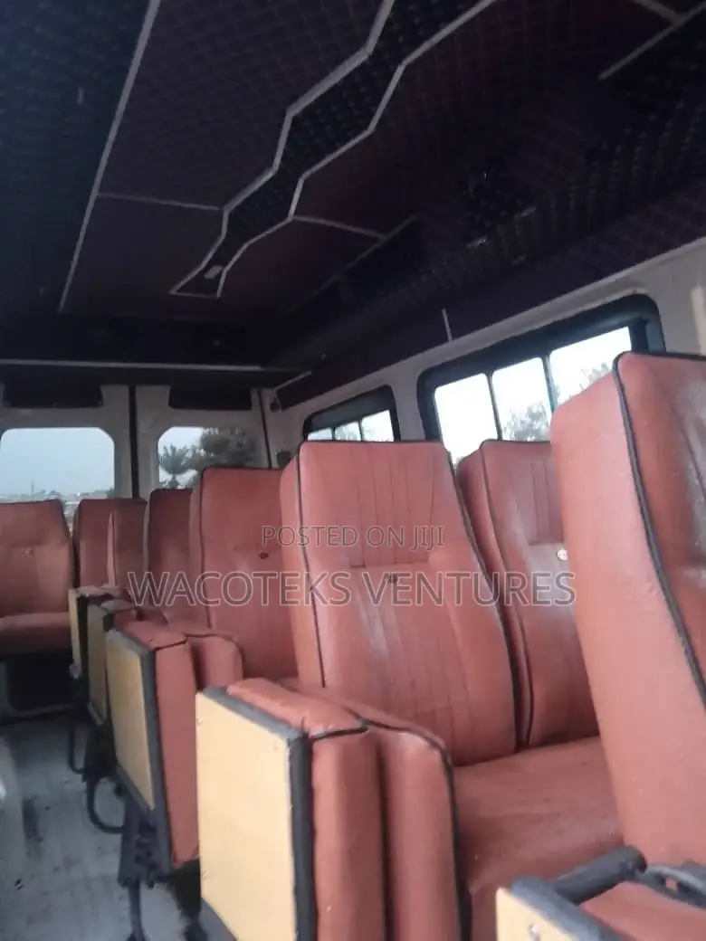 Volkswagen Crafter 2010 White