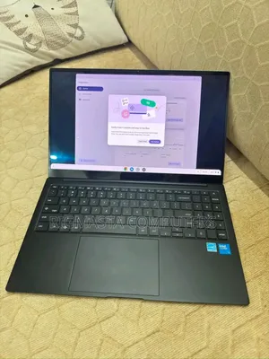 New Laptop Samsung Chromebook Pro 8GB Intel Core I3 SSD 128GB