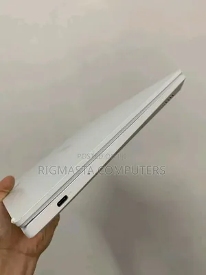 New Laptop Asus Chromebook C423 8GB Intel Core I5 SSD 256GB