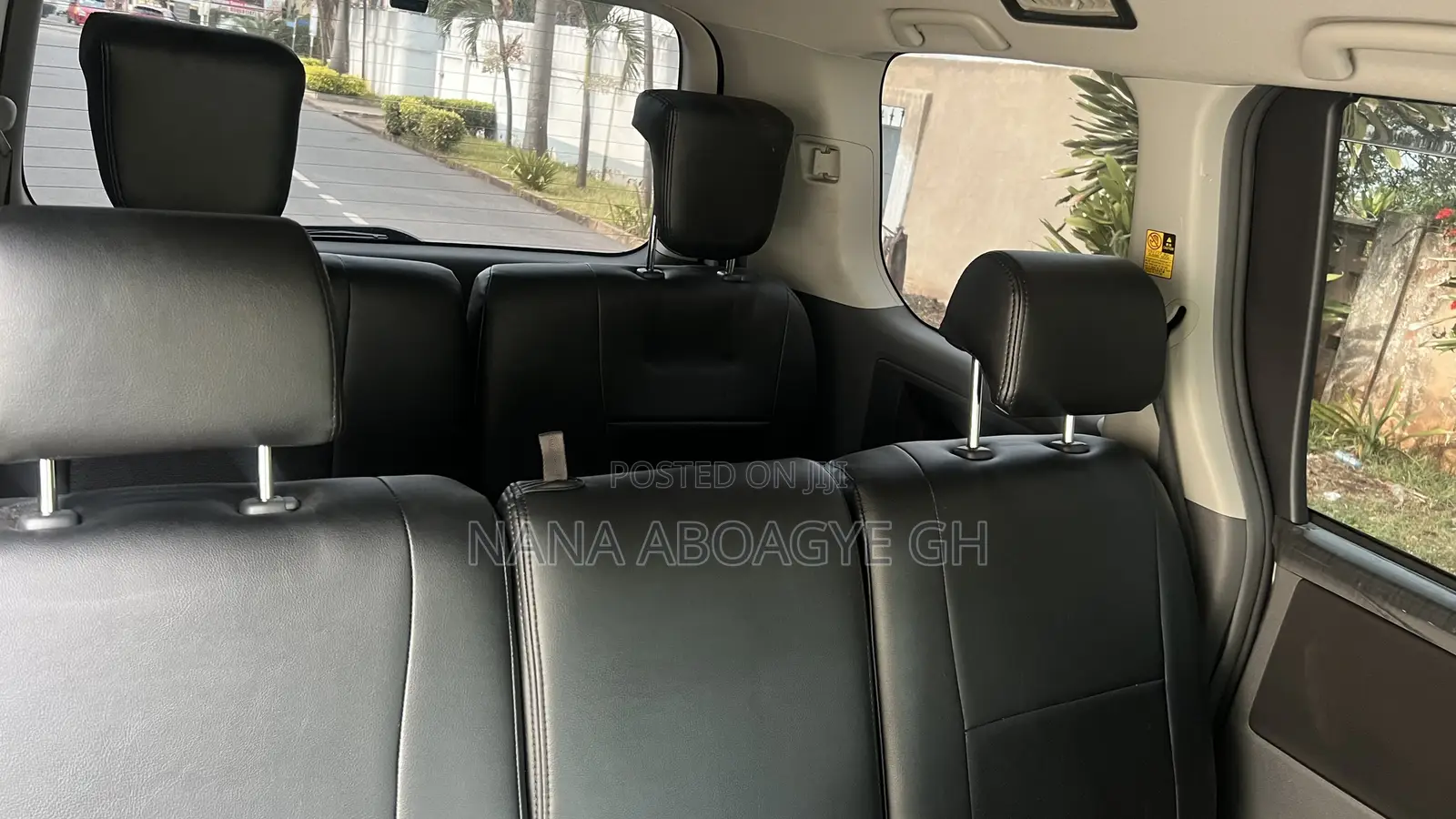 Toyota Voxy 2010 Black