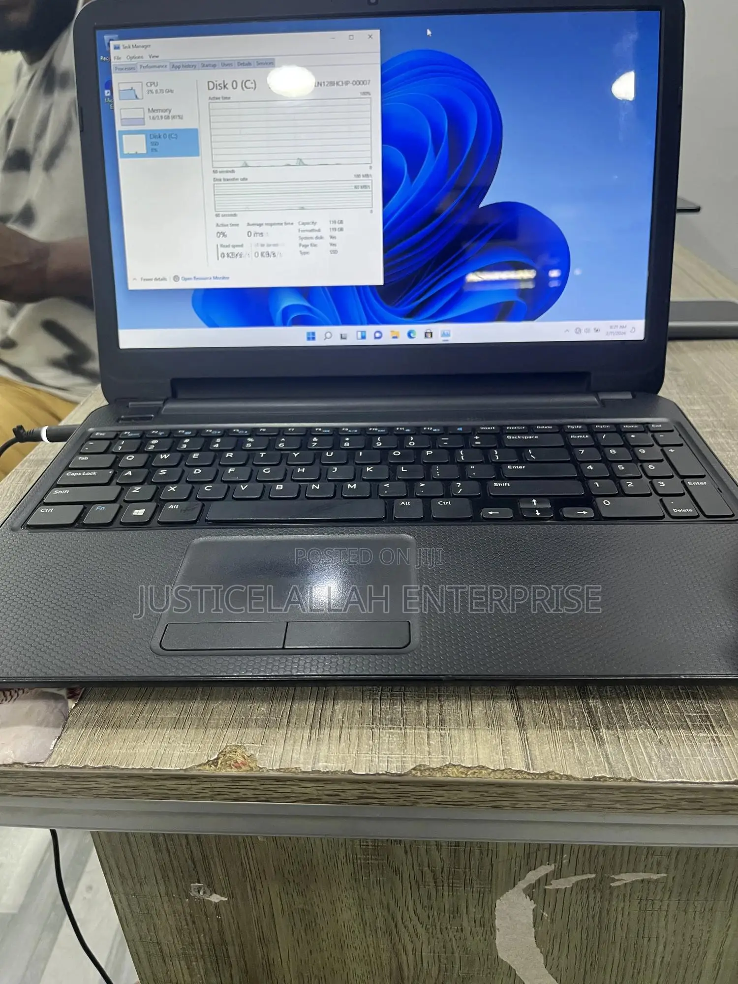 Laptop Dell Inspiron 15 3531 4GB Intel SSD 128GB
