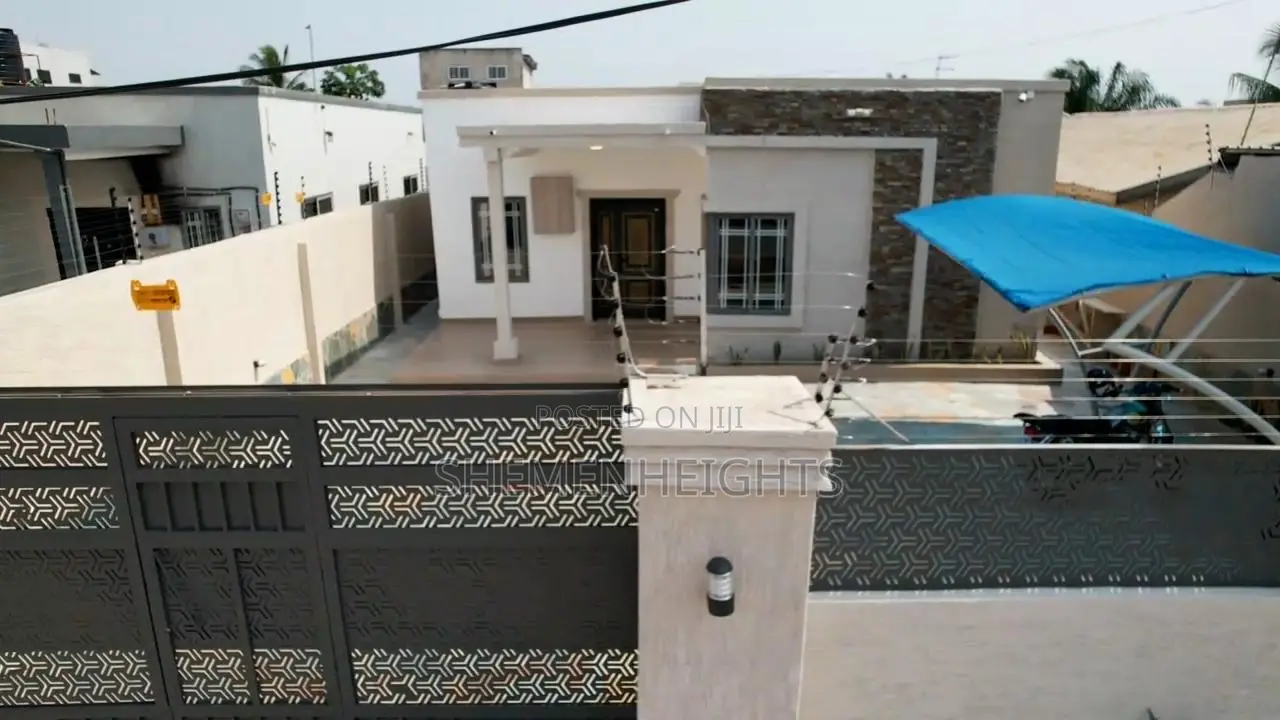 3bdrm House in Lakeside Estate for sale