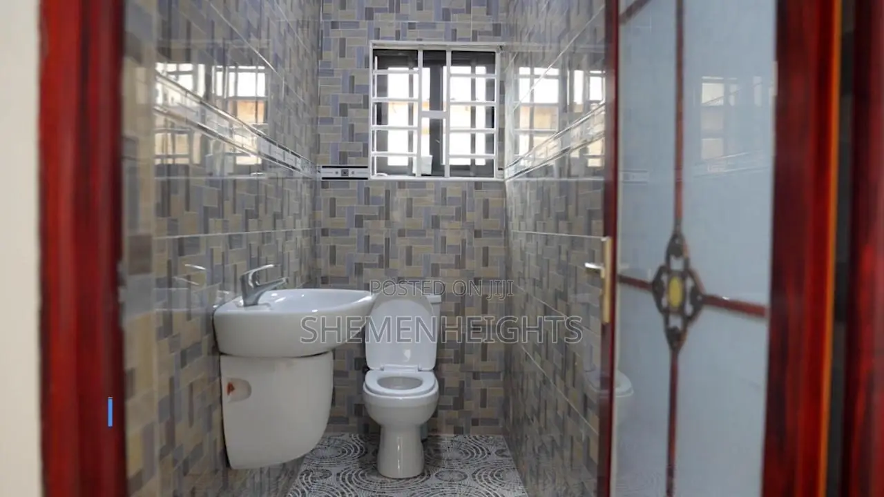 3bdrm House in Lakeside Estate for sale