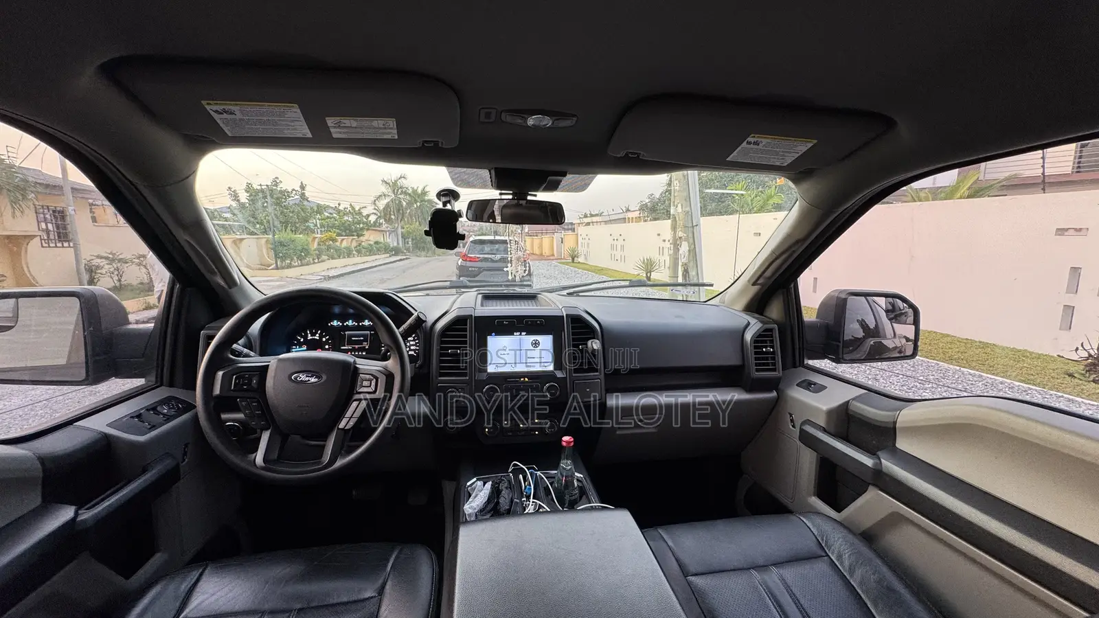 Ford F-150 XL 4x2 SuperCrew Cab Styleside 5.5 ft. box 145 in. WB 2019