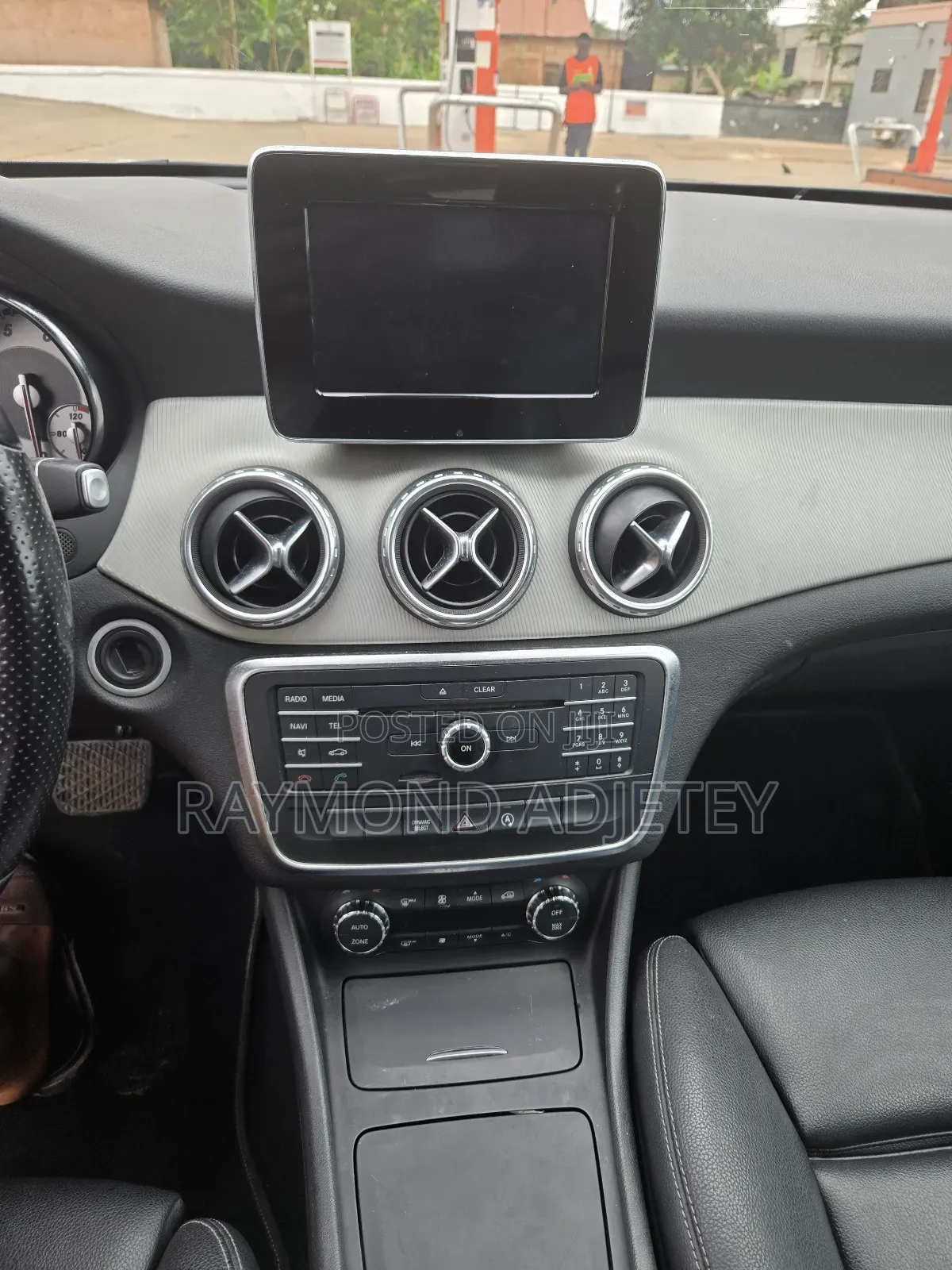 Mercedes-Benz GLA 250 2016 Black