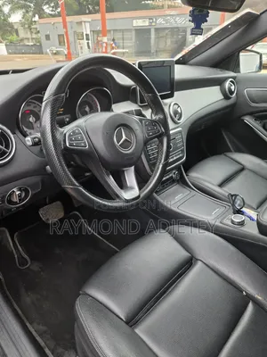 Mercedes-Benz GLA 250 2016 Black
