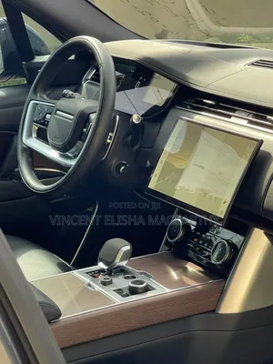 Land Rover Range Rover Vogue 2025 Gray