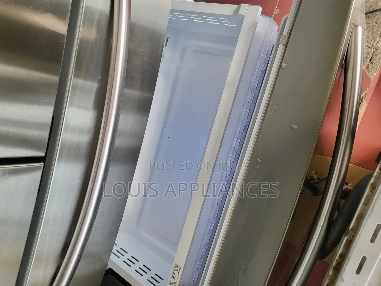 Strong And Neat Samsung French Door Fridge. 510l Inverter