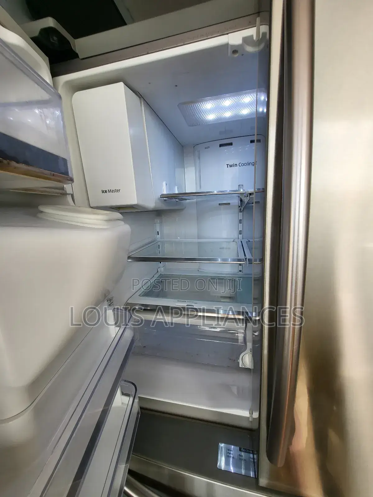 Strong And Neat Samsung French Door Fridge. 510l Inverter