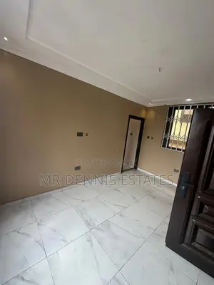 1bdrm Apartment in Westhills Mall for rent