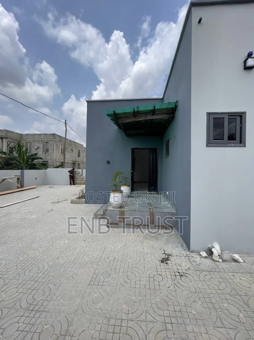 3bdrm House in Ayi Mensah, Pentecost for sale