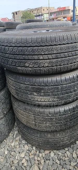 Nissan Navara Rims 18" With Tires
