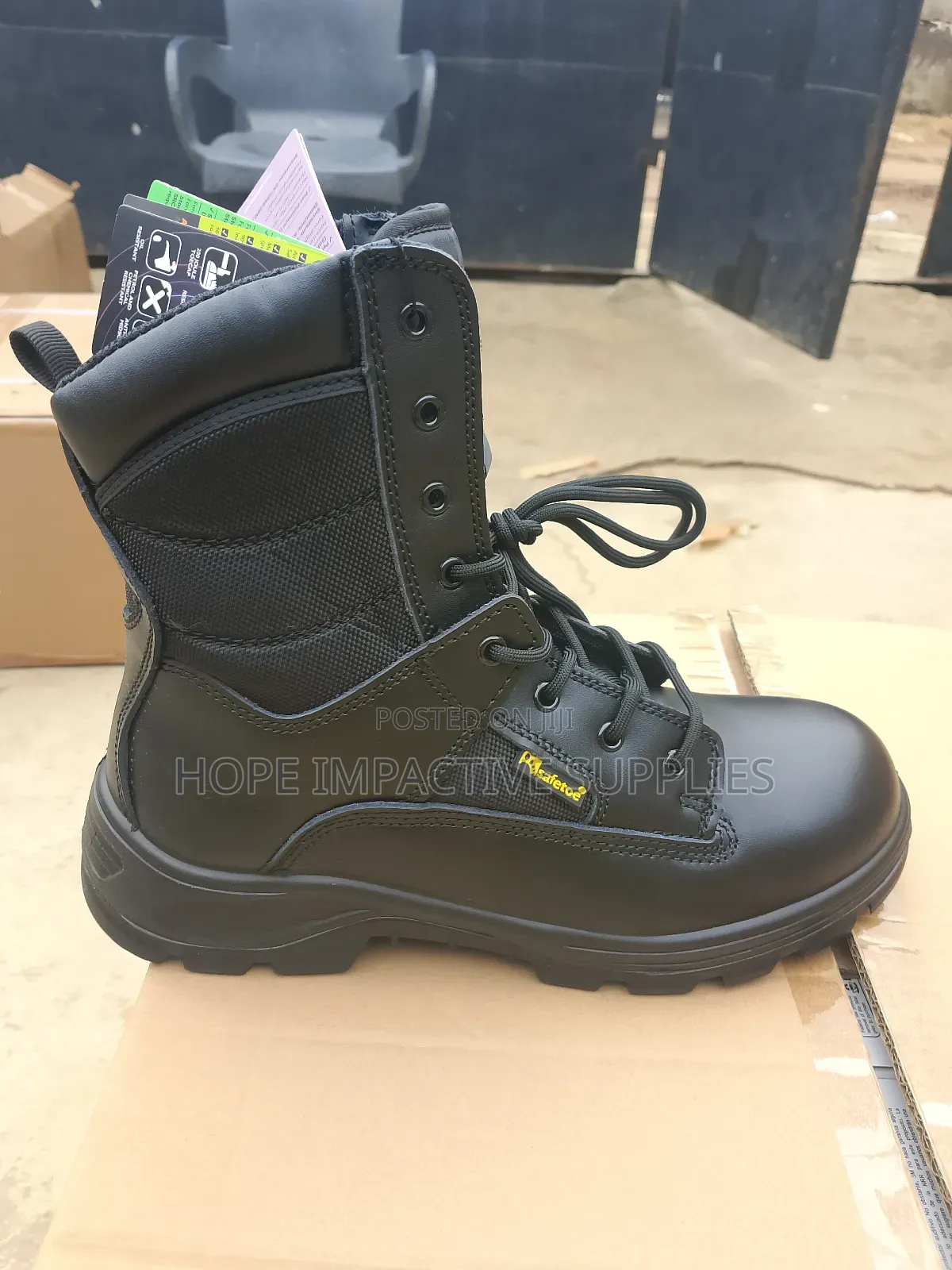 Safetoe Safety Military Desert Leather Boots.