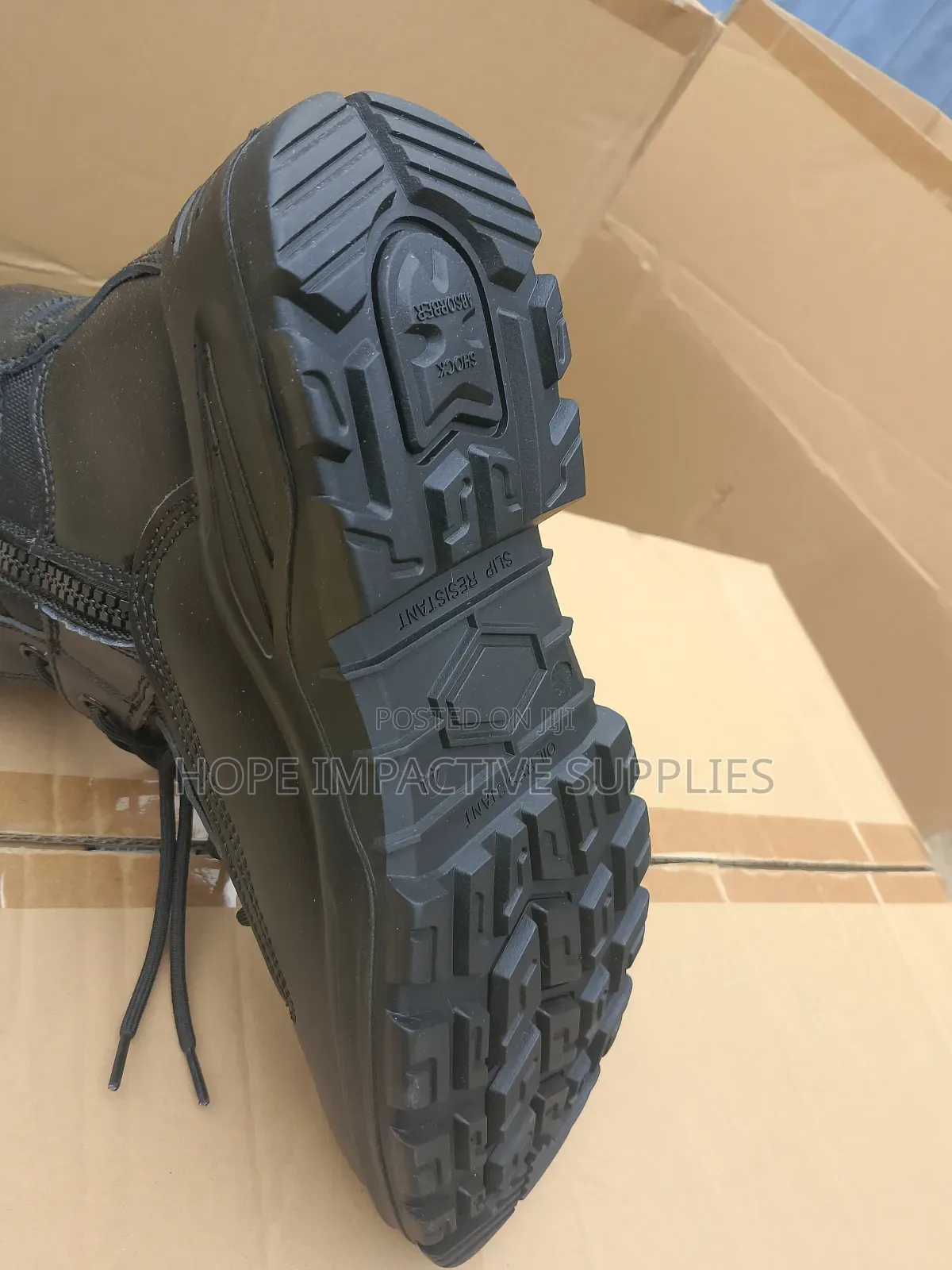 Safetoe Safety Military Desert Leather Boots.