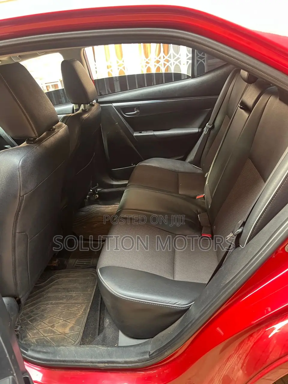 Toyota Corolla 2016 Red
