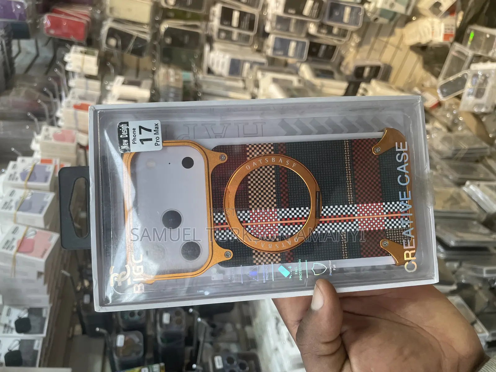 Bigc "Creative Case" for the iPhone 17 Pro Max.