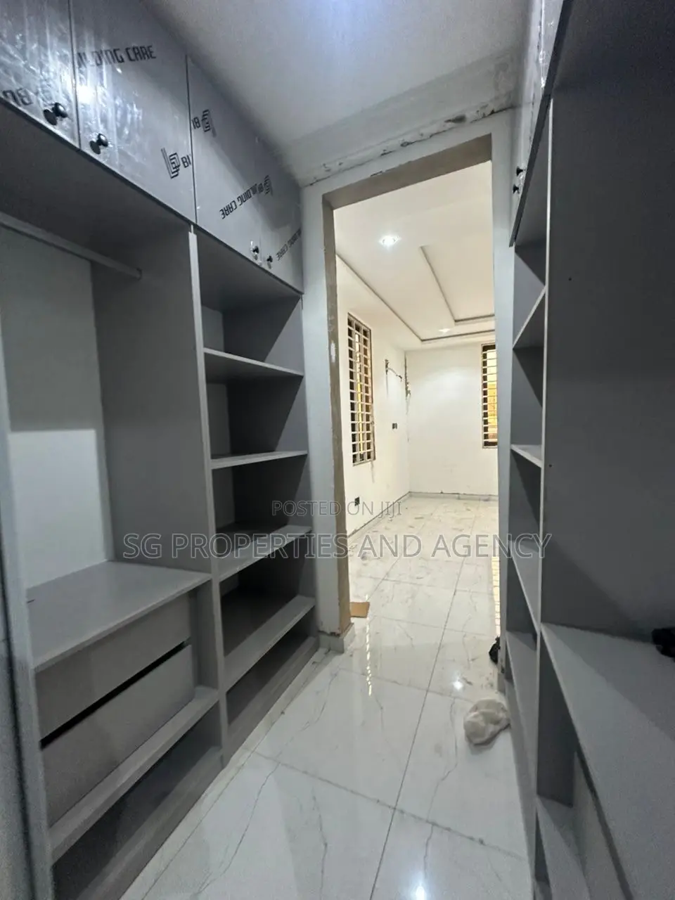 4bdrm House in Batsonaa, Baatsona Total for sale