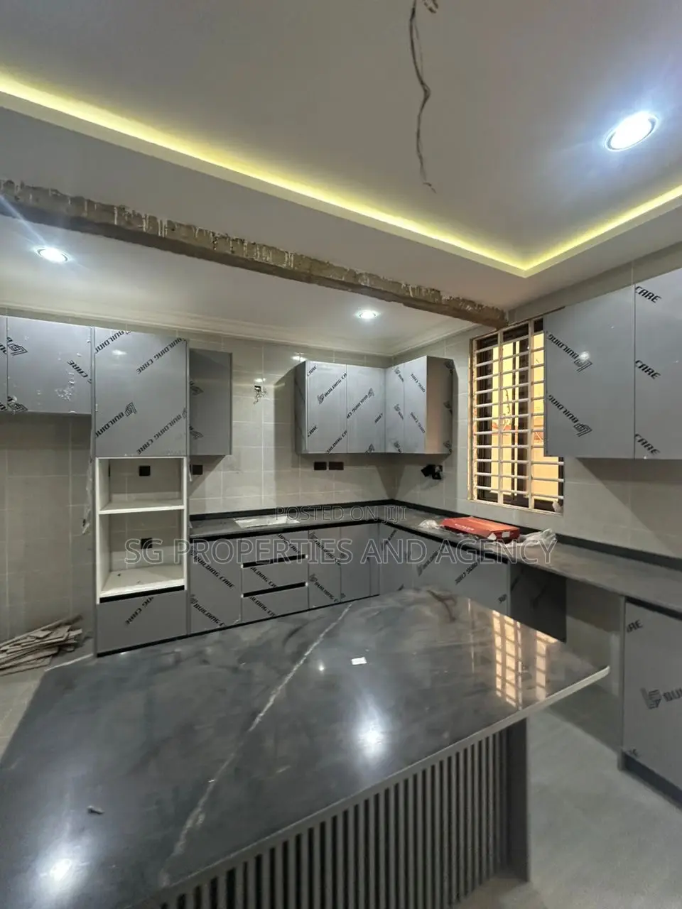 4bdrm House in Batsonaa, Baatsona Total for sale