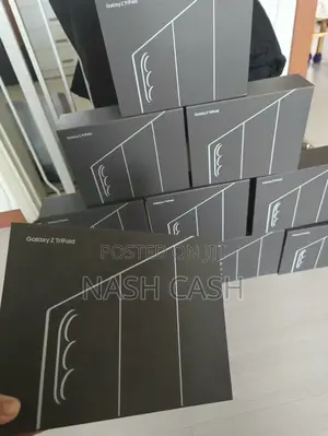 New Samsung Galaxy Z Trifold 1 TB Black