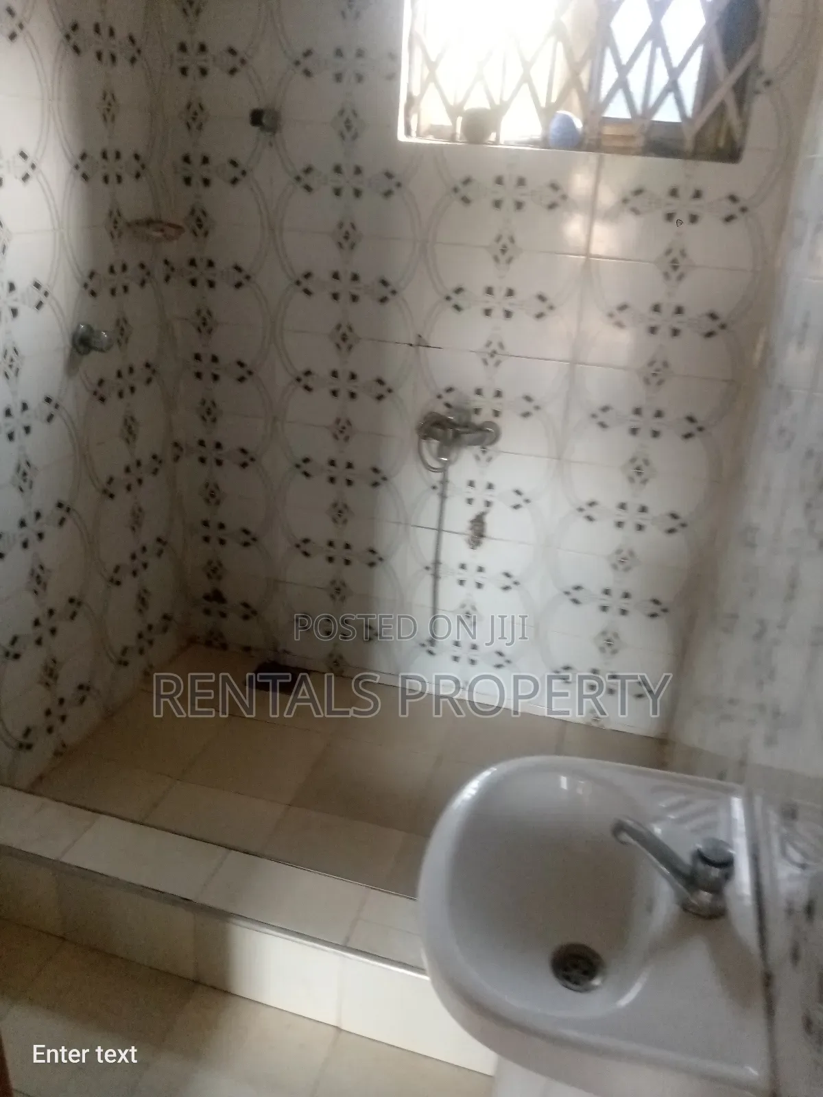 2bdrm Block of Flats in Amrahia for rent