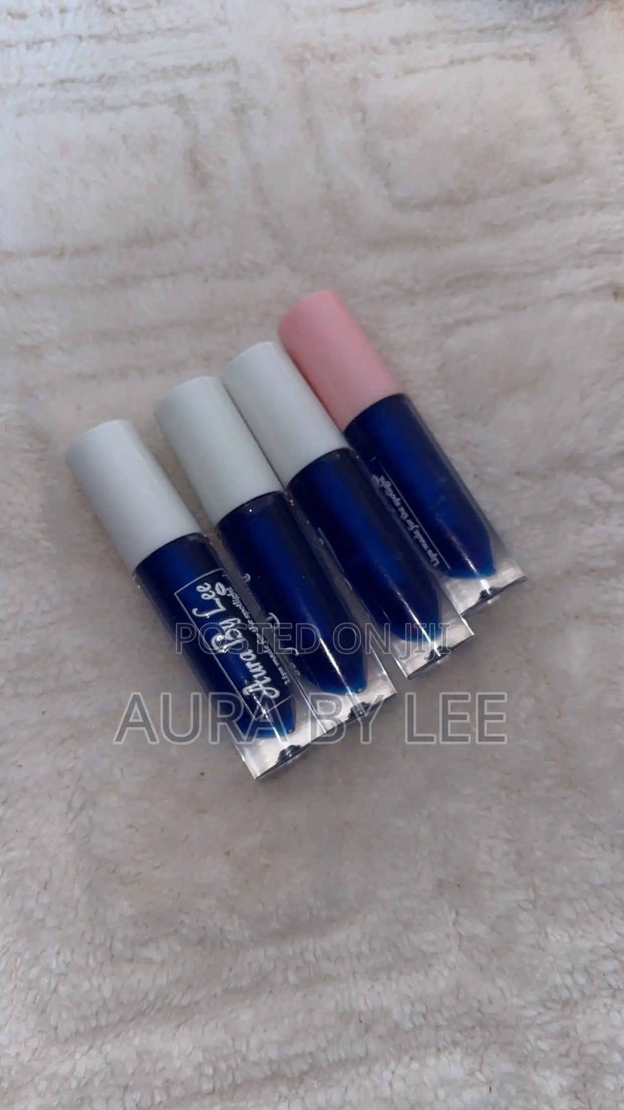 2 in 1 Color Changing Lipgloss