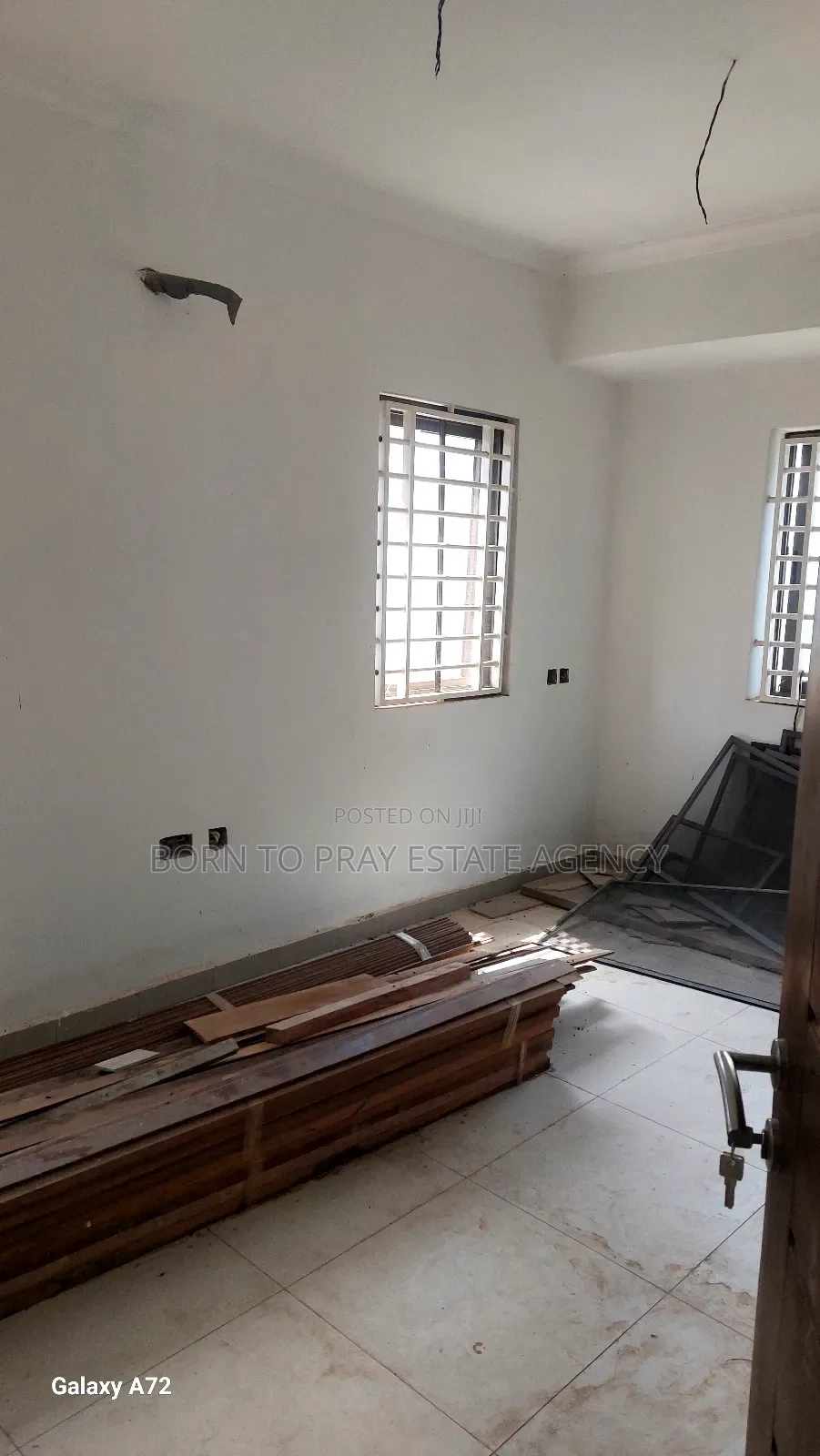 3bdrm House in Born To Pray Estate, Ejisu-Juaben Municipal for sale