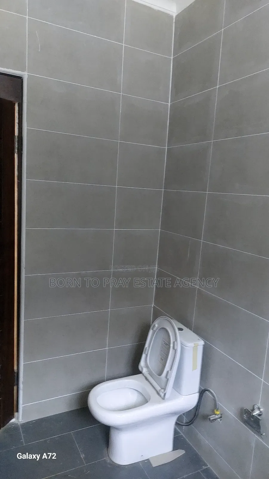3bdrm House in Born To Pray Estate, Ejisu-Juaben Municipal for sale