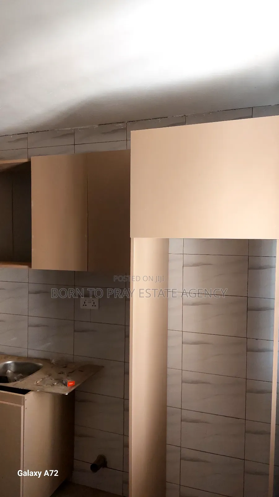 2bdrm Apartment in Born To Pray Estate, Ejisu-Juaben Municipal for rent