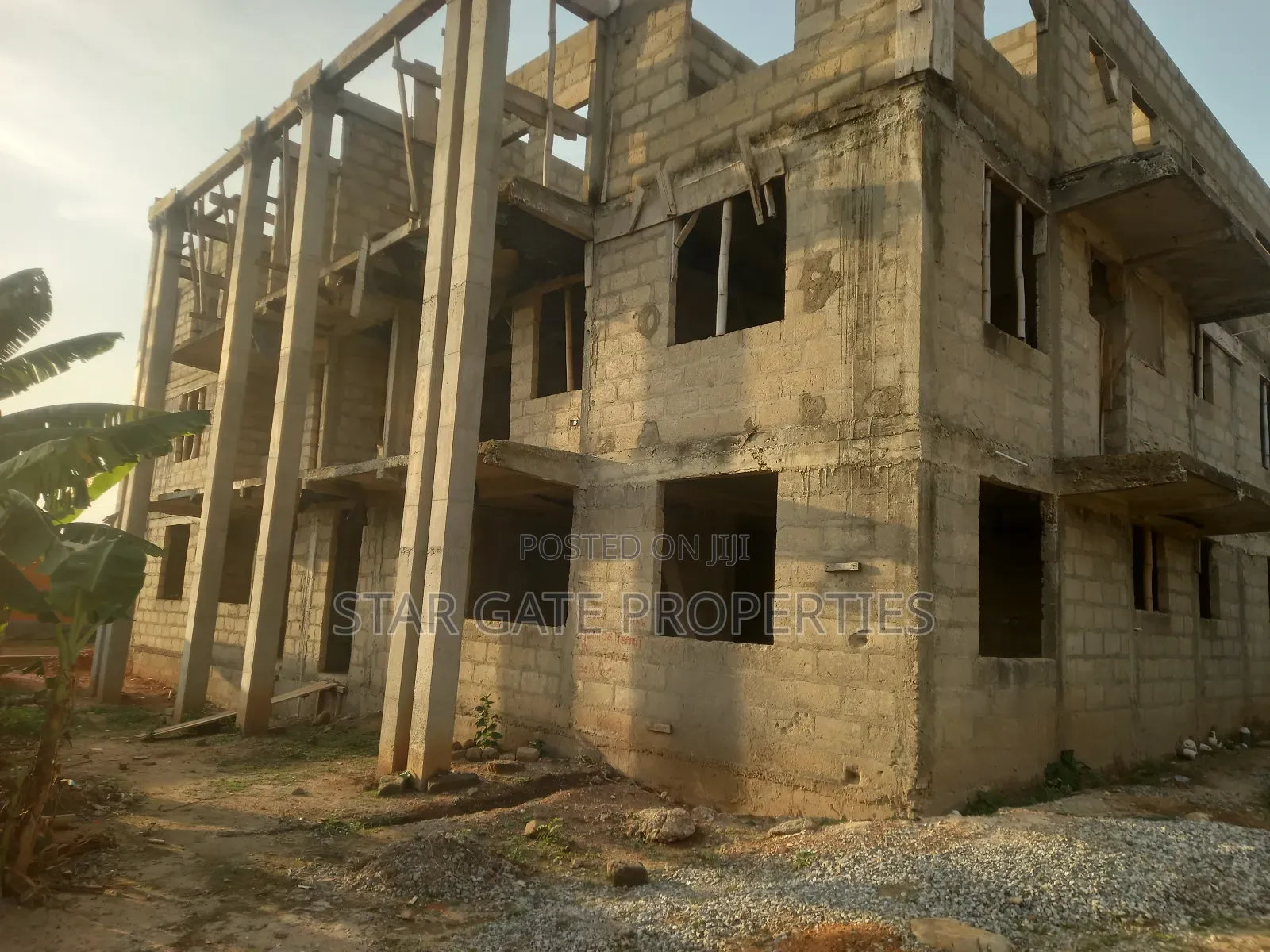 12 Bedrooms Apartment/ Flats for Sale at Pankrono