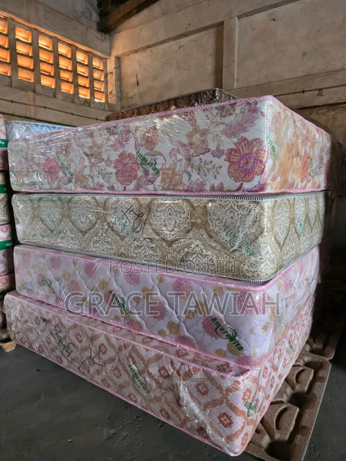 14 Inches Thickness Queen Size Mattress