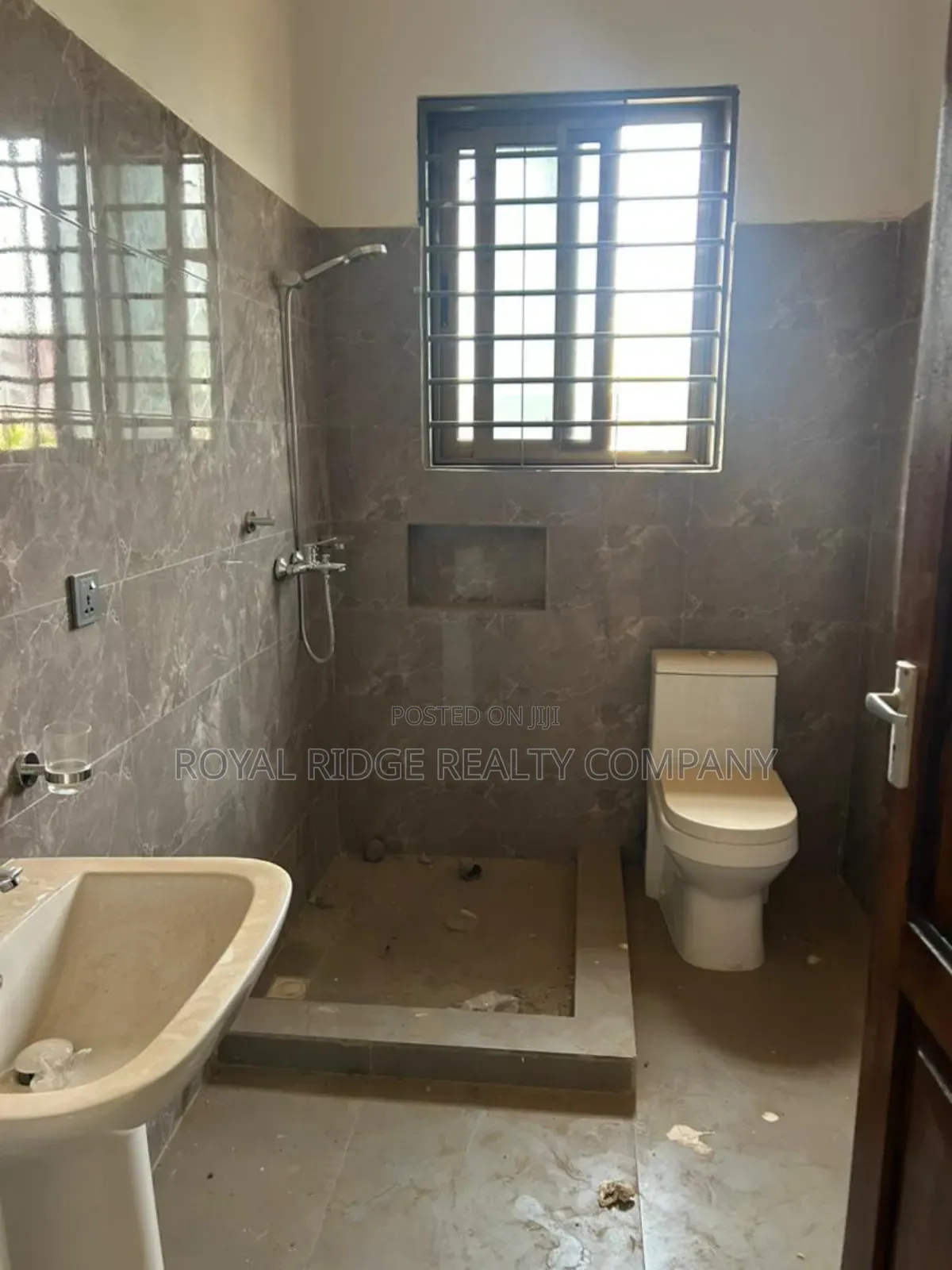 2bdrm Apartment in Tema Community 25, Accra Metropolitan for rent