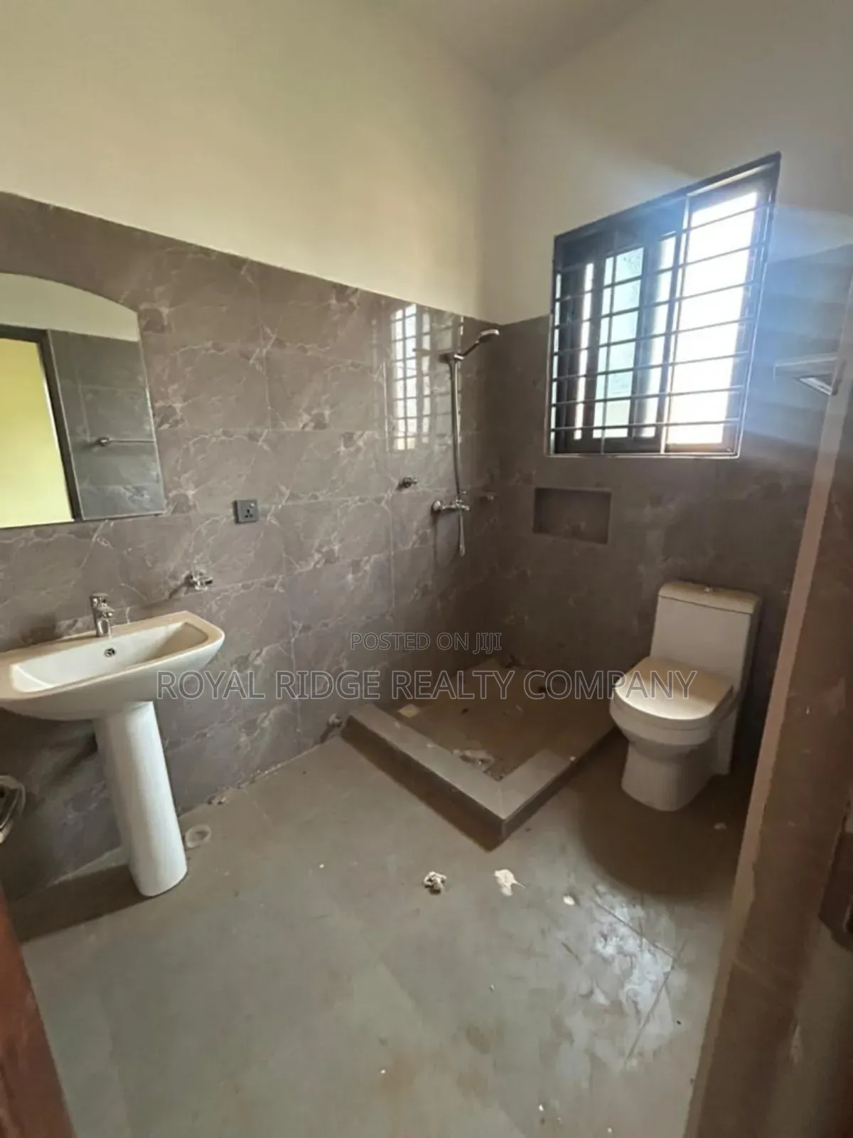 2bdrm Apartment in Tema Community 25, Accra Metropolitan for rent