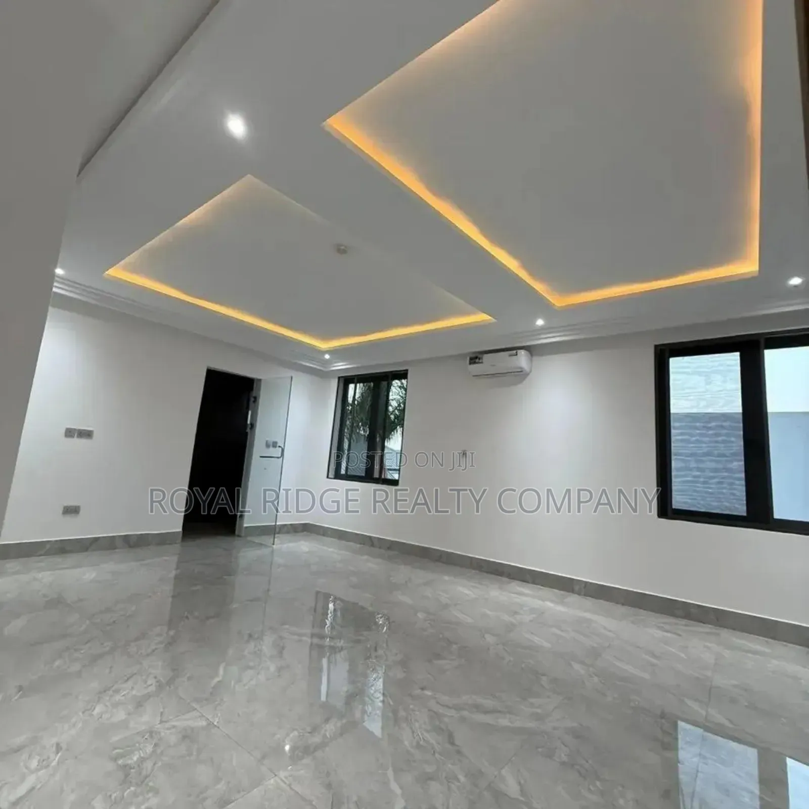Furnished 4bdrm Duplex in Lakeside Estate, Accra Metropolitan for sale