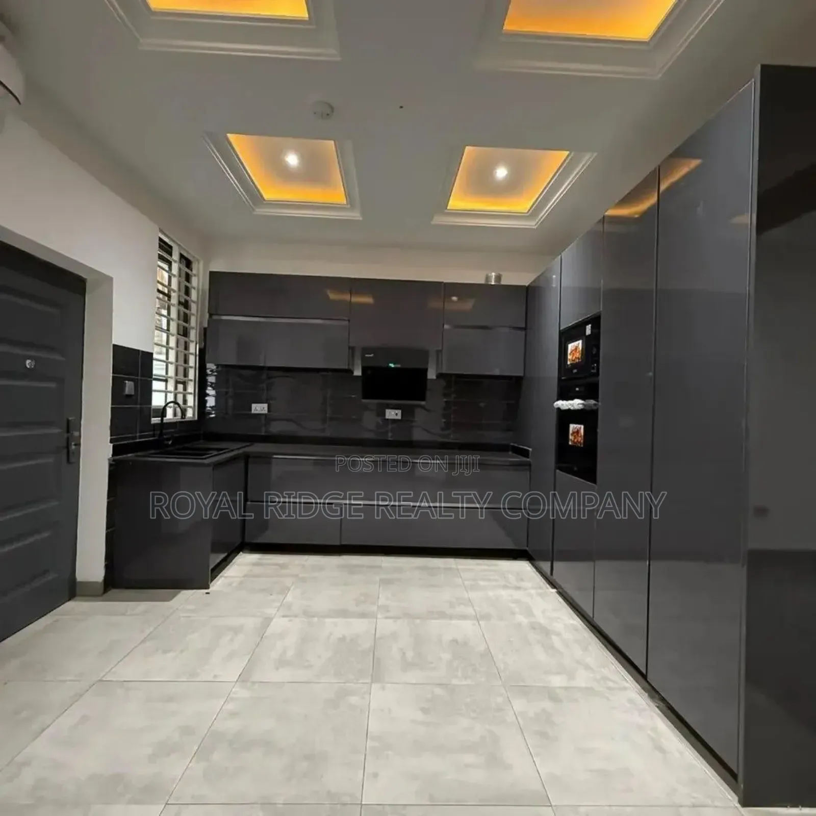 Furnished 4bdrm Duplex in Lakeside Estate, Accra Metropolitan for sale
