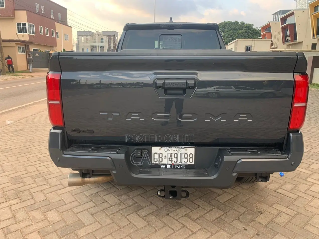 Toyota Tacoma 2024 Gray