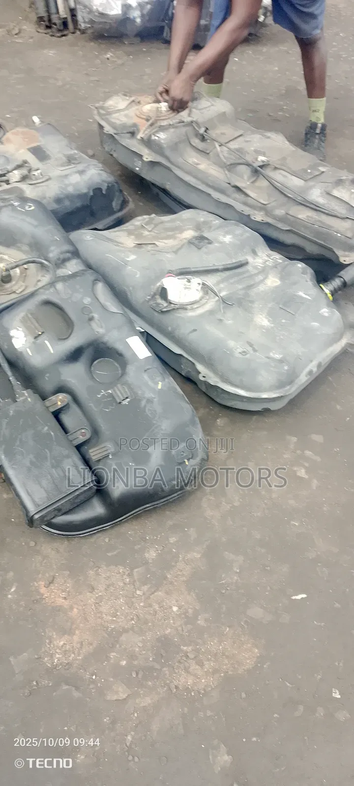Hyundai Tucson 2012 Fuel Tank Available