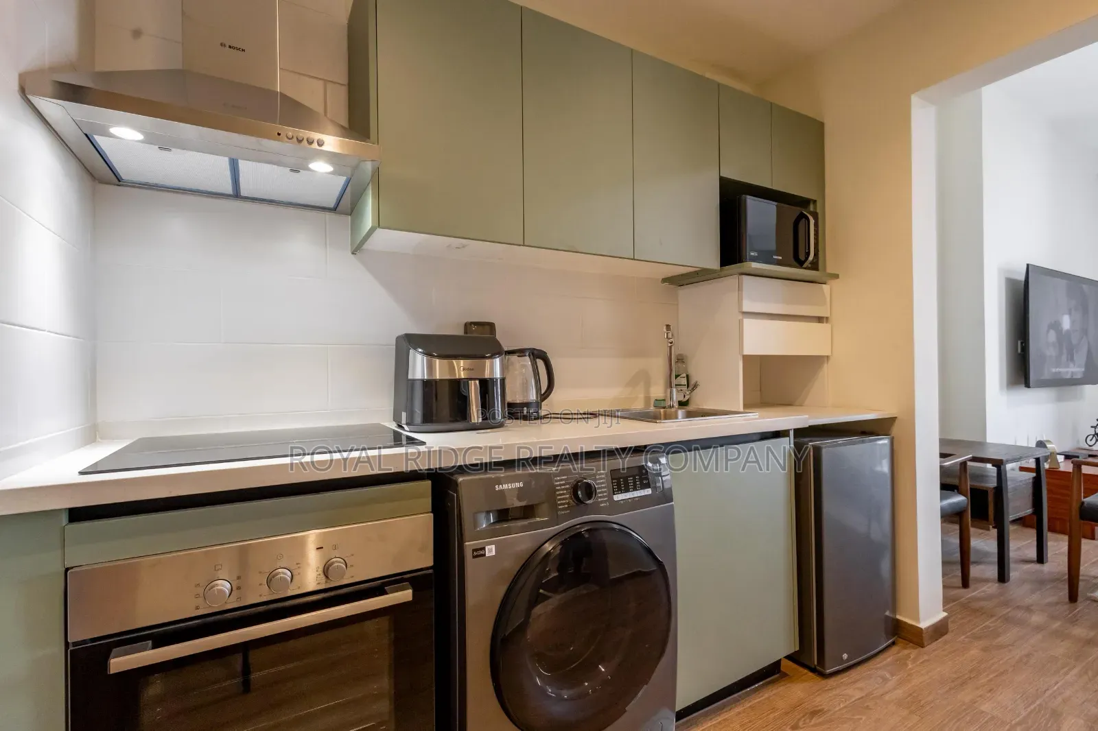 Furnished 1bdrm Apartment in Airport Residential, Accra Metropolitan