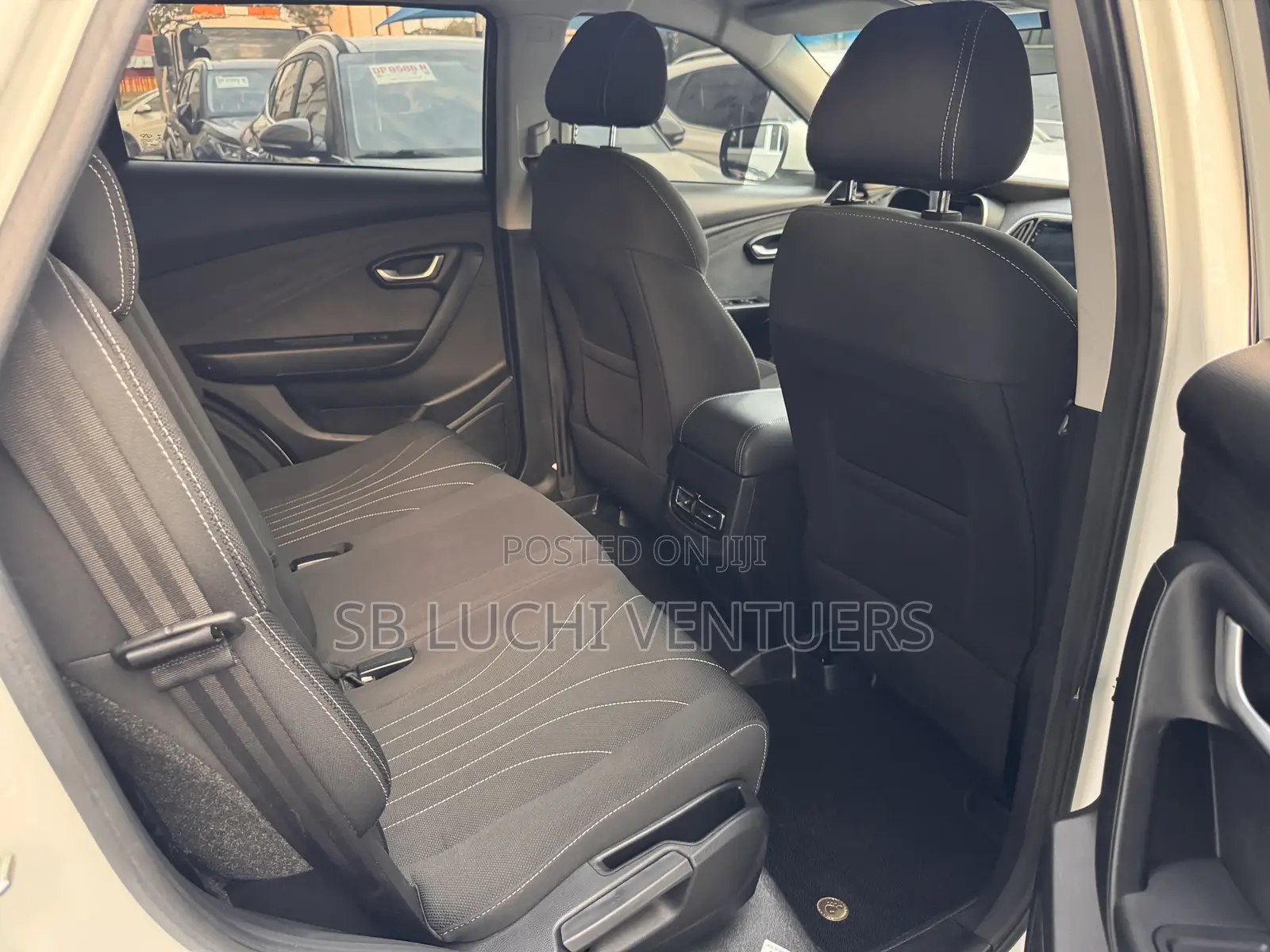 Jetour X70 1.5 7-Seater FWD 2020 White