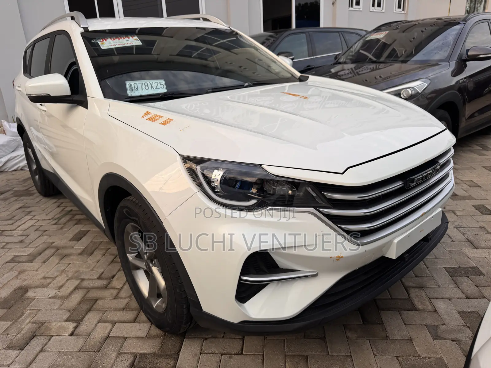 Jetour X70 1.5 7-Seater FWD 2020 White