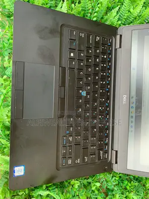 Laptop Dell Latitude 5491 8GB Intel Core I7 SSD 512GB