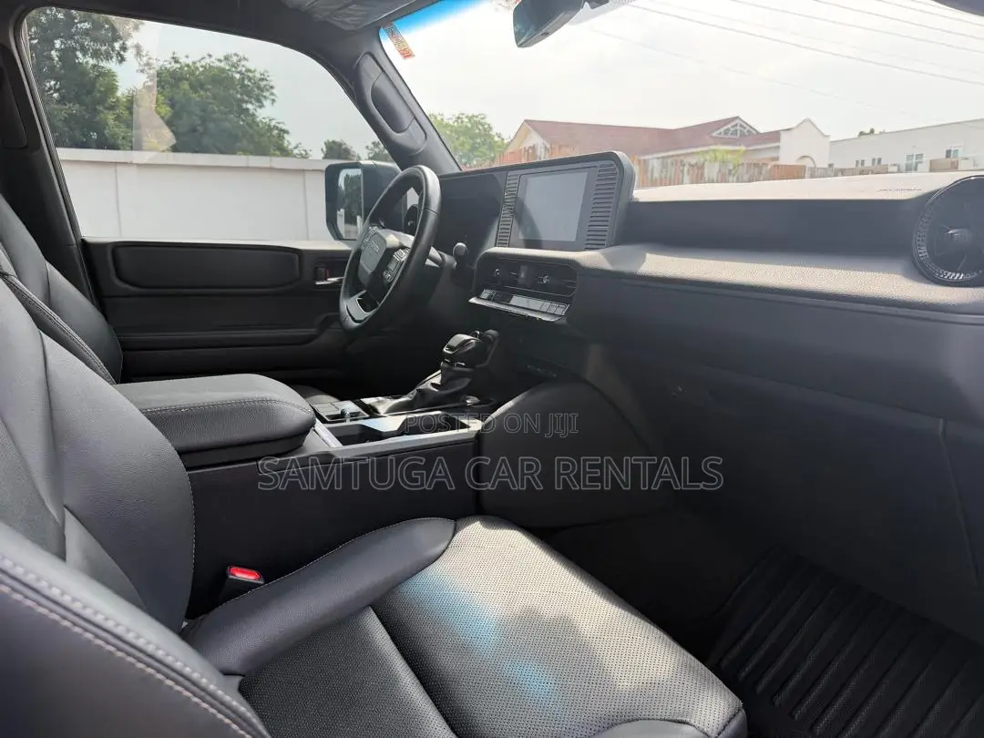 Toyota Land Cruiser Rent