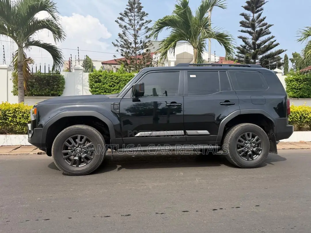 Toyota Land Cruiser Rent