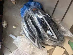 Corolla 2009 2010 2912 2013 Spec or Upgrade Headlight